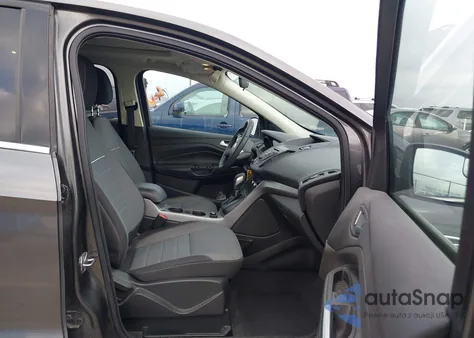 2015 Ford Escape Se z USA, uszkodzony, nr VIN 1FMCU0G97FUA32222